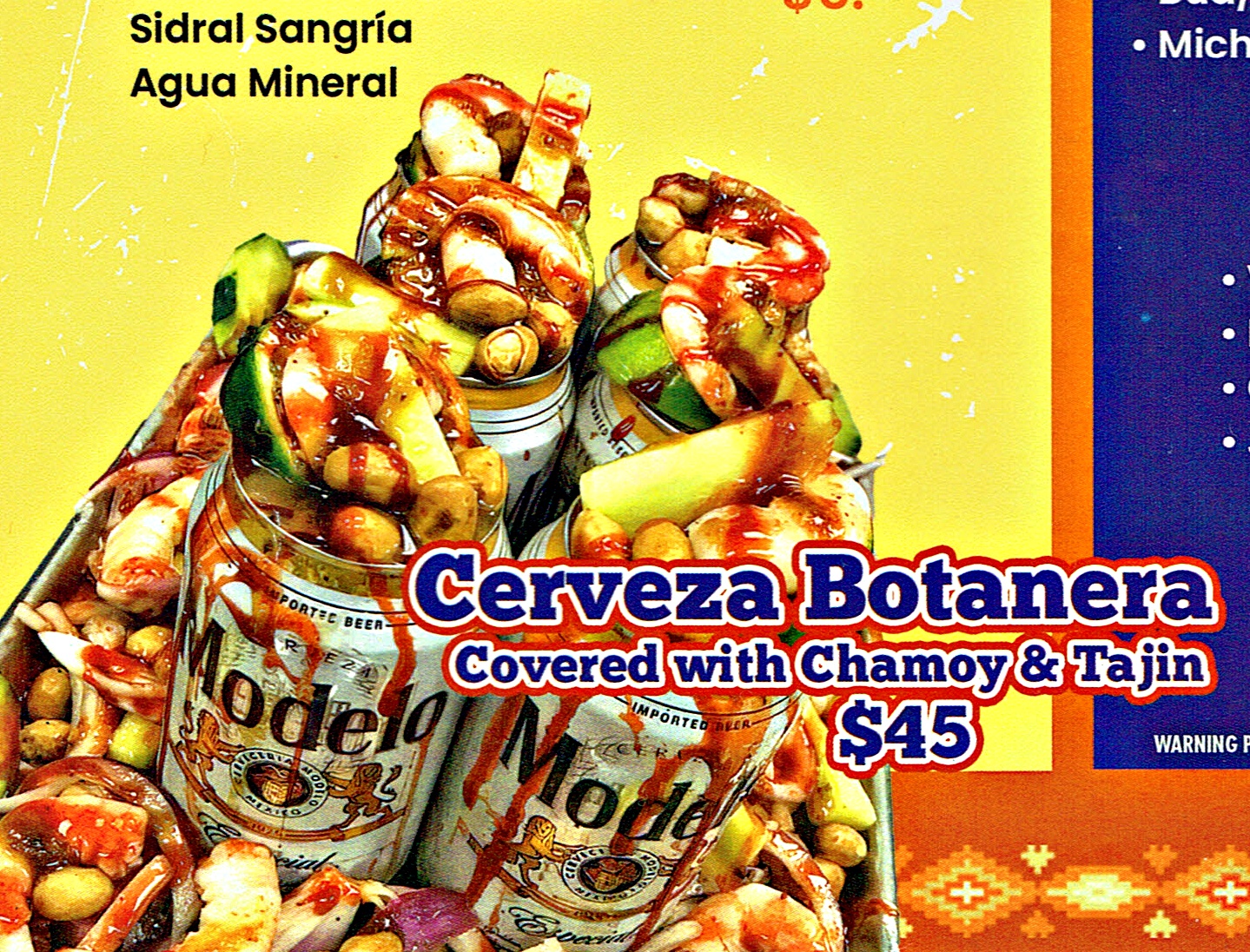 Cerveza Botanera con Chamoy y Tajin $45